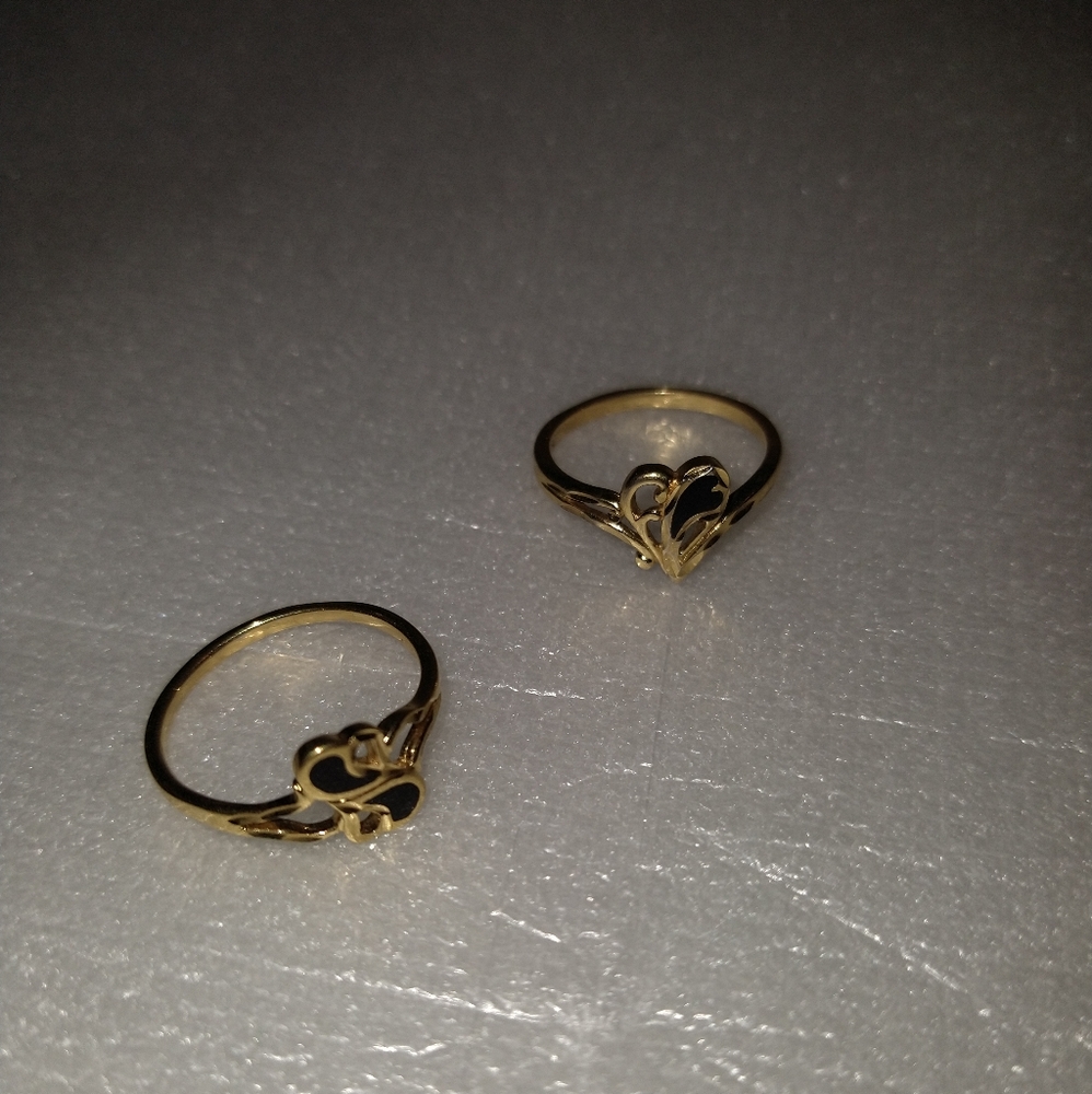 Women's Cut Gold Dual Heart Ring with Onyx Inset